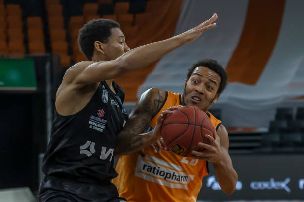 英超前6中 英超前6中