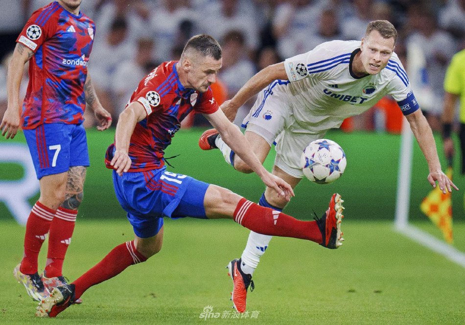 众的欢呼 众的欢呼